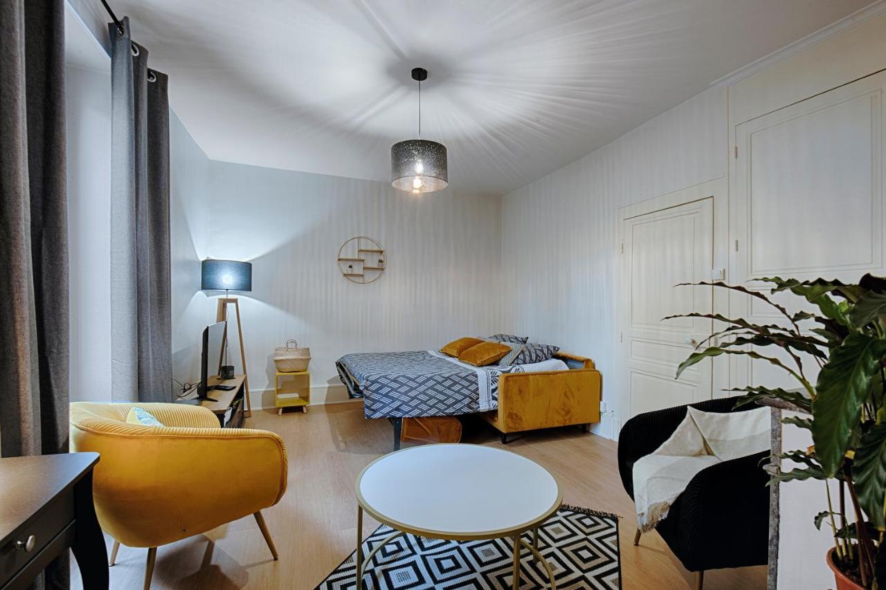 Les Graveurs - Bourgoin-Jallieu - City Center Ngoại thất bức ảnh